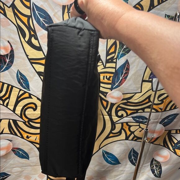 Kipling Women's Small Handbag with Monkey Keychain - Picture 8 of 15